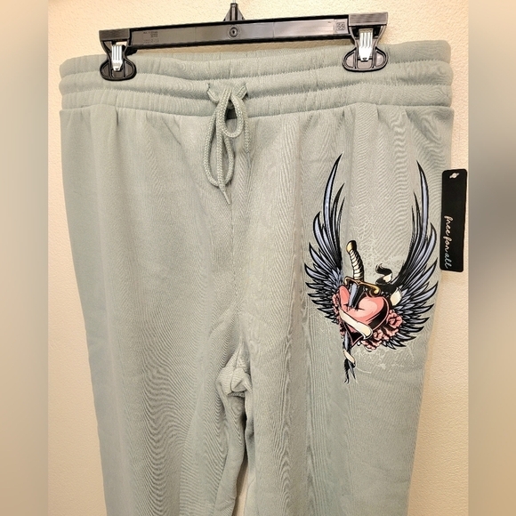 Free for All Women's Sweatpants - Picture 2 of 3
